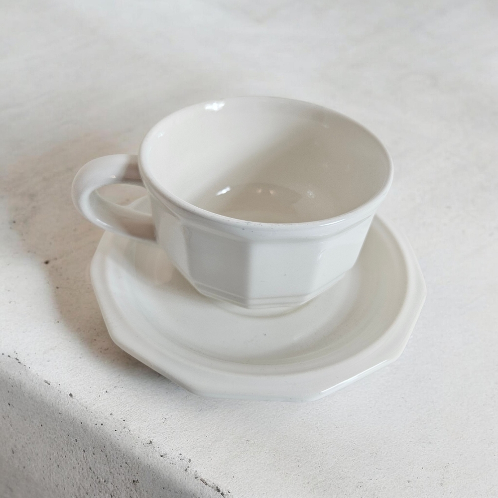 Pfaltzgraff Heritage White Stoneware Flat Cup & Saucer Set 1963 VTG